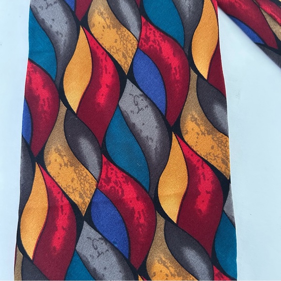 JERRY GARCIA PATTERNED SILK TIE - Picture 6 of 9